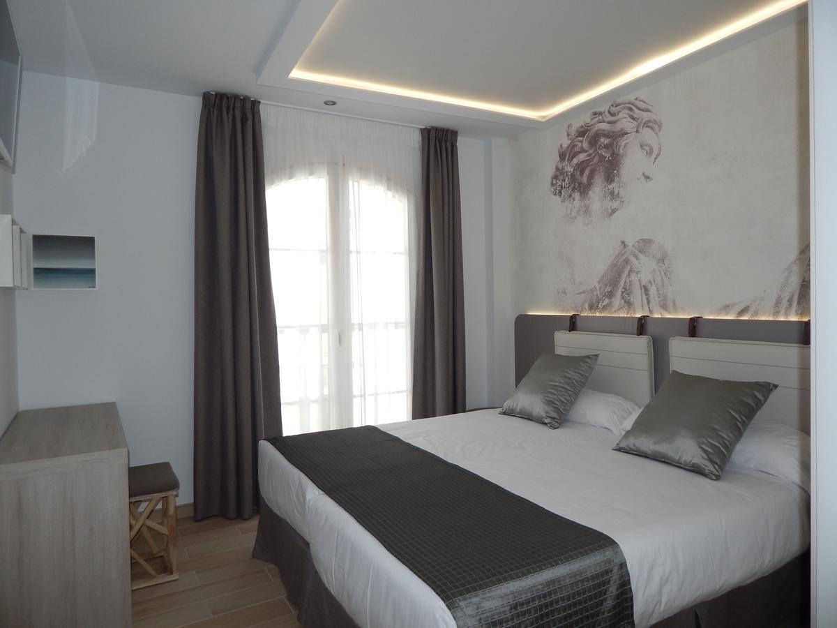 Hostal Boutique Dona Carmen - Adults Recommended 内尔哈 外观 照片
