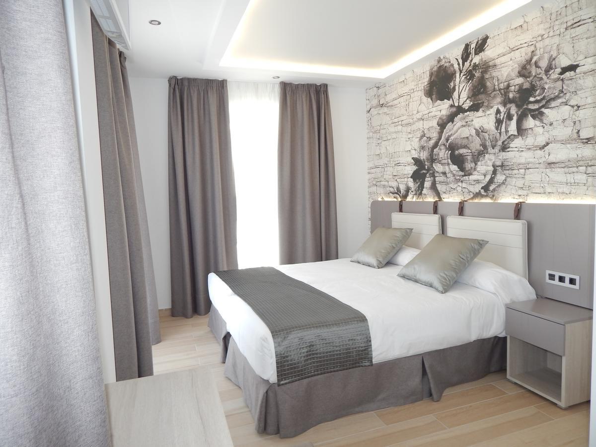 Hostal Boutique Dona Carmen - Adults Recommended 内尔哈 外观 照片